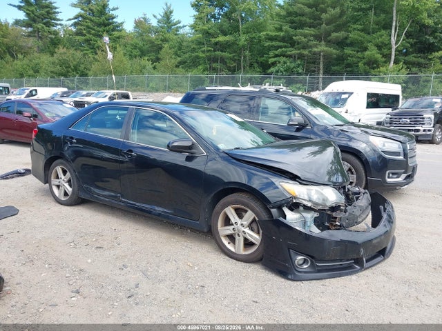45967021 :رقم المزاد ، 4T1BF1FK3EU830764 vin ، 2014 Toyota Camry Se مزاد بيع