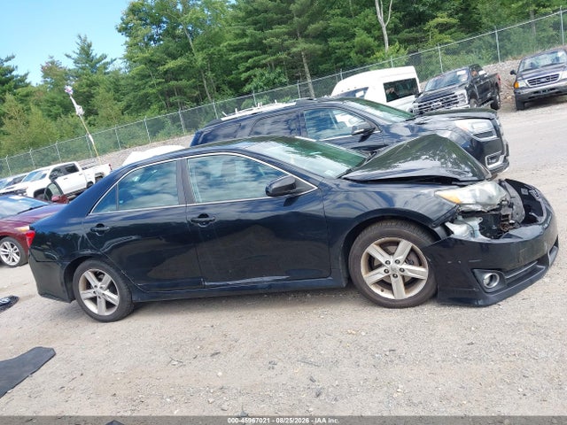 45967021 :رقم المزاد ، 4T1BF1FK3EU830764 vin ، 2014 Toyota Camry Se مزاد بيع