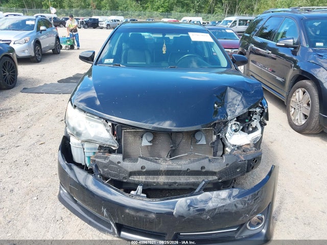 45967021 :رقم المزاد ، 4T1BF1FK3EU830764 vin ، 2014 Toyota Camry Se مزاد بيع