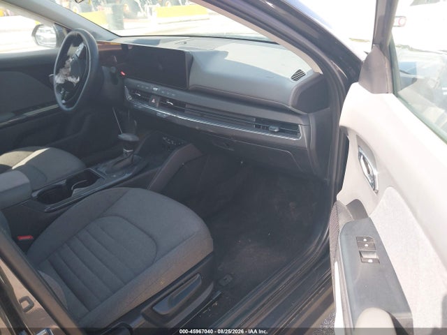 Продажа на аукционе авто 2025 Kia K4 Ex, vin: 3KPFU4DE6SE033302, номер лота: 45967040