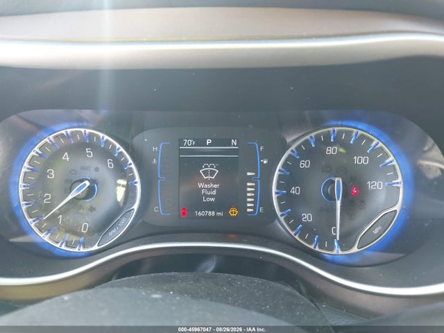 2018 Chrysler Pacifica Touring L მანქანა იყიდება აუქციონზე, vin: 2C4RC1BG9JR124421, აუქციონის ნომერი: 45967047