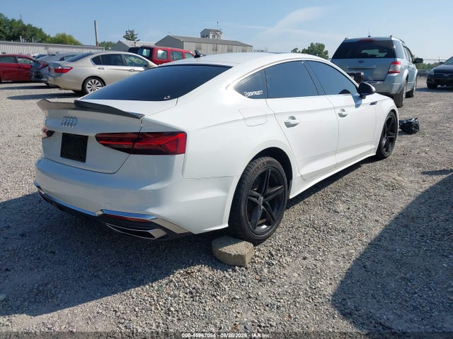 Aukcja sprzedaży 2021 Audi A5 Sportback Premium 45 Tfsi Quattro S Tronic, vin: WAUDACF56MA018759, numer aukcji: 45967054