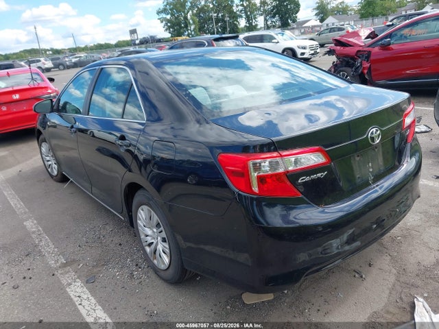 45967057 :رقم المزاد ، 4T4BF1FK9DR279695 vin ، 2013 Toyota Camry Le مزاد بيع