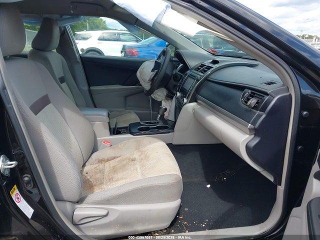 45967057 :رقم المزاد ، 4T4BF1FK9DR279695 vin ، 2013 Toyota Camry Le مزاد بيع