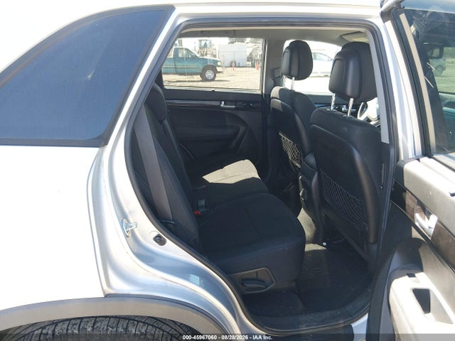KIA Sorento Lx V6 2014 5XYKTDA71EG539912 Image 8