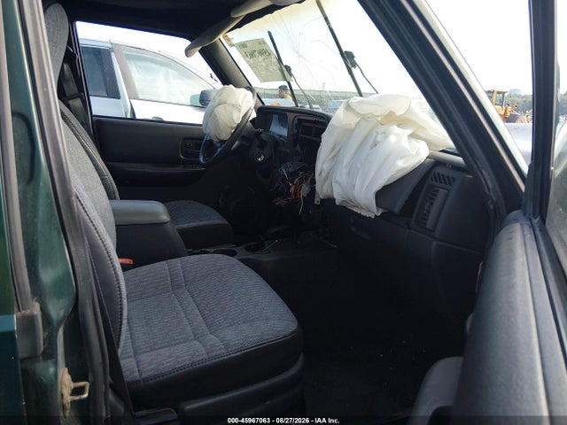 Продажа на аукционе авто 2000 Jeep Cherokee Se, vin: 1J4FF28S3YL208355, номер лота: 45967063