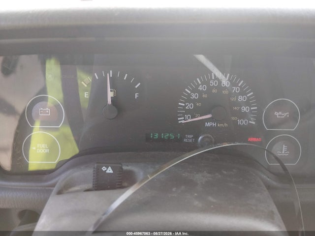 Продажа на аукционе авто 2000 Jeep Cherokee Se, vin: 1J4FF28S3YL208355, номер лота: 45967063