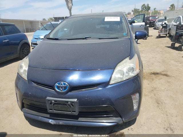 Toyota Prius Two 2014 JTDKN3DU6E0379960 Image 12