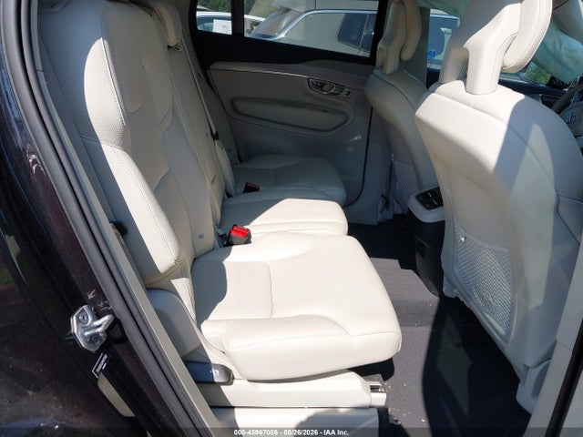 45967086 :رقم المزاد ، YV4102CK2M1671065 vin ، 2021 Volvo Xc90 T5 Momentum 7 Passenger مزاد بيع