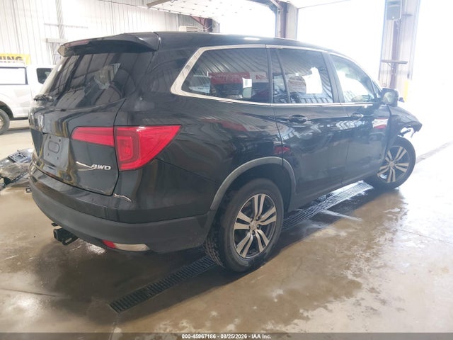 45967186 :رقم المزاد ، 5FNYF6H33HB081642 vin ، 2017 Honda Pilot Ex مزاد بيع