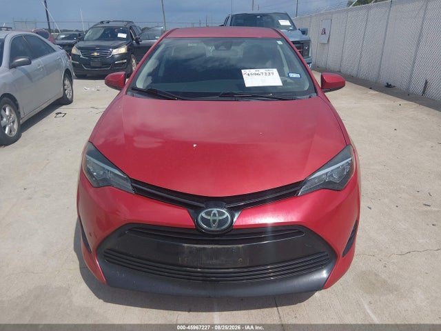 5YFBURHE2JP758852 Toyota COROLLA LE