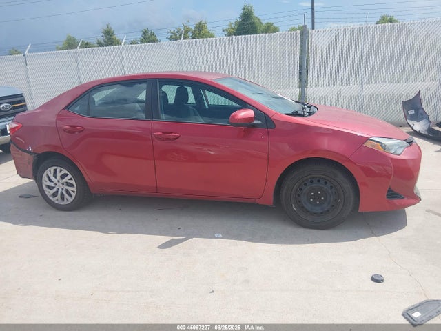 5YFBURHE2JP758852 Toyota COROLLA LE