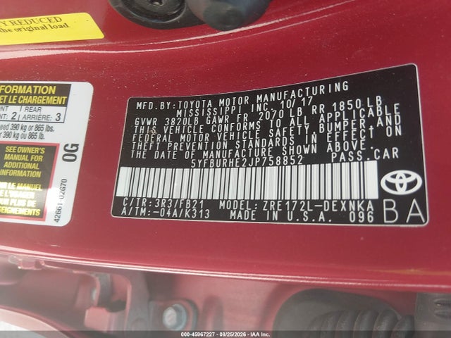 5YFBURHE2JP758852 Toyota COROLLA LE