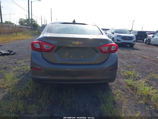 2017 Chevrolet Cruze Lt Auto მანქანა იყიდება აუქციონზე, vin: 1G1BE5SM1H7155465, აუქციონის ნომერი: 45967248
