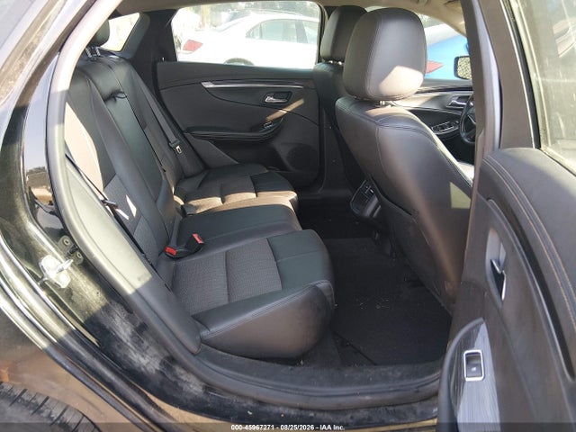 Chevrolet IMPALA 1LT 2018 2G1105S37J9174463 Image 8
