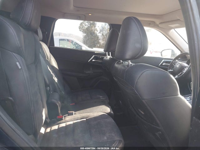 2023 Mitsubishi Outlander Se 2.5 2wd მანქანა იყიდება აუქციონზე, vin: JA4J3UA83PZ058384, აუქციონის ნომერი: 45967294