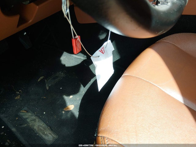 45967298 :رقم المزاد ، JM1NC25F160113163 vin ، 2006 Mazda Mx-5 Grand Touring مزاد بيع