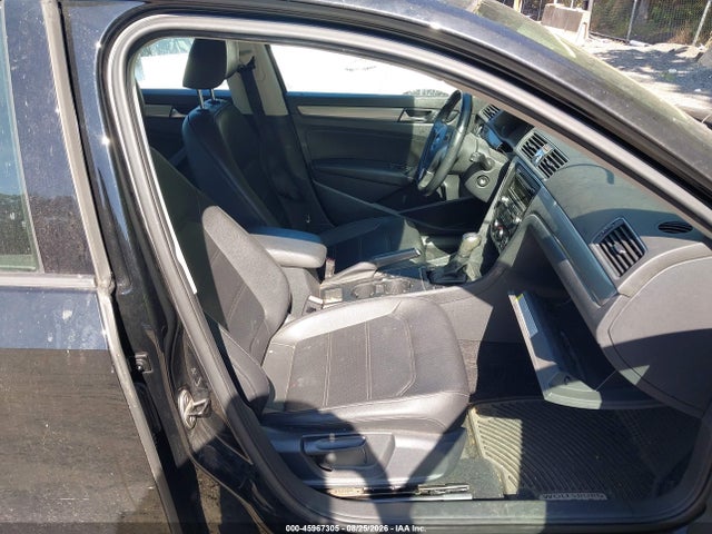 45967305 :رقم المزاد ، 1VWAT7A30EC061252 vin ، 2014 Volkswagen Passat 1.8t Wolfsburg Edition مزاد بيع