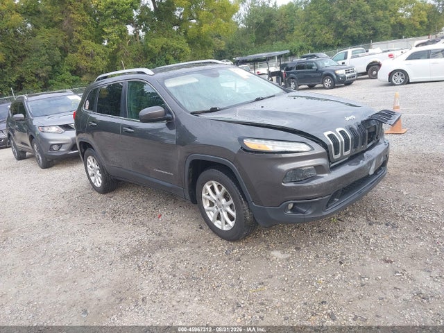 Auction sale of the 2016 Jeep Cherokee Latitude, vin: 1C4PJMCS2GW285825, lot number: 45967312