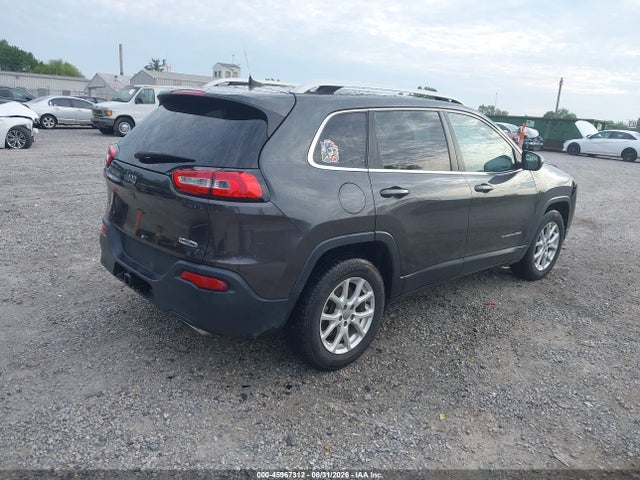 Продаж на аукціоні авто 2016 Jeep Cherokee Latitude, vin: 1C4PJMCS2GW285825, номер лоту: 45967312