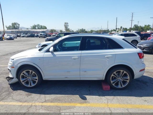 WA1HCCFS0JR017571 Audi Q3 2.0t Premium/2.0t Sport Premium
