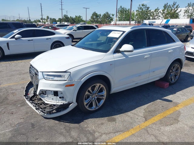WA1HCCFS0JR017571 Audi Q3 2.0t Premium/2.0t Sport Premium