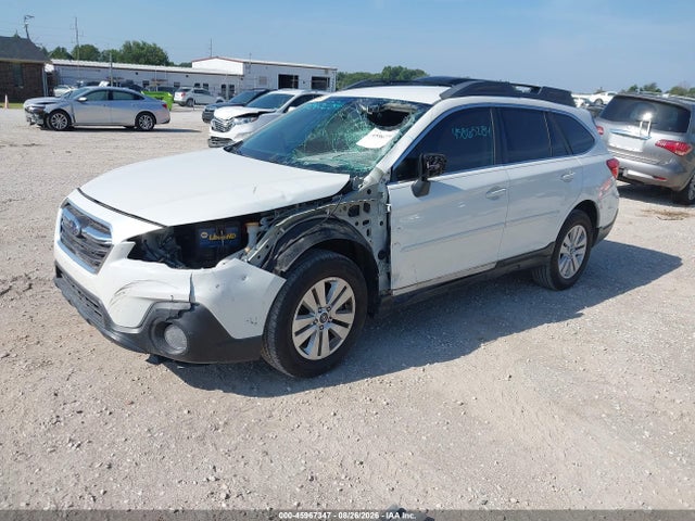 Subaru Outback 2.5i Premium 2019 4S4BSAFC5K3276973 Image 2
