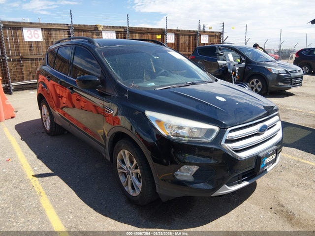 45967354 :رقم المزاد ، 1FMCU9GDXJUA78094 vin ، 2018 Ford Escape Se مزاد بيع
