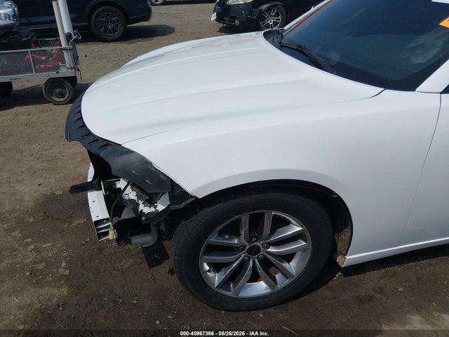 2016 Dodge Charger Sxt მანქანა იყიდება აუქციონზე, vin: 2C3CDXHGXGH350936, აუქციონის ნომერი: 45967366