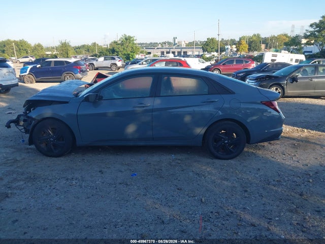 2021 Hyundai Elantra Sel მანქანა იყიდება აუქციონზე, vin: KMHLM4AG5MU065277, აუქციონის ნომერი: 45967370
