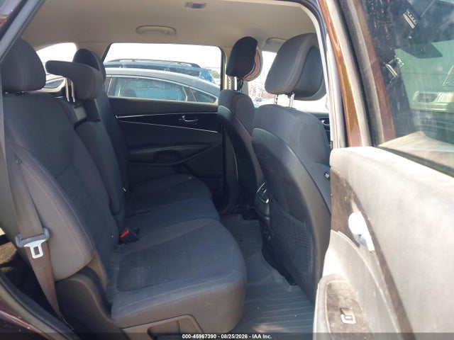 2016 Kia Sorento 3.3l Lx მანქანა იყიდება აუქციონზე, vin: 5XYPGDA57GG014087, აუქციონის ნომერი: 45967390