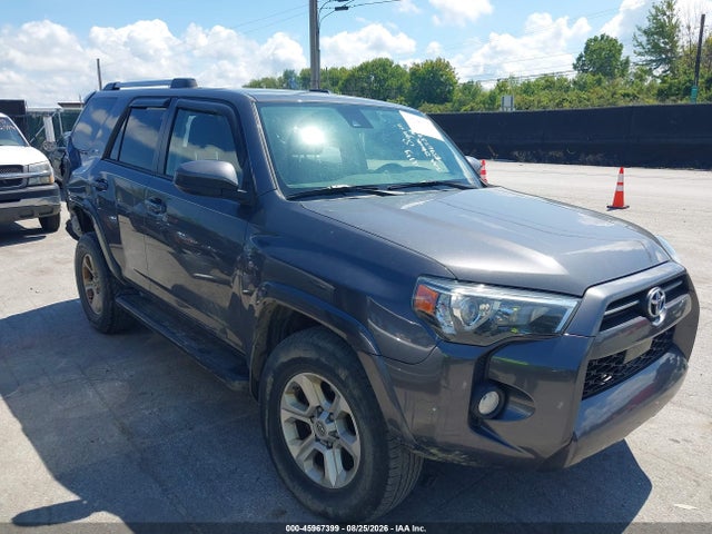Auction sale of the 2020 Toyota 4runner Sr5, vin: JTEBU5JR6L5784548, lot number: 45967399