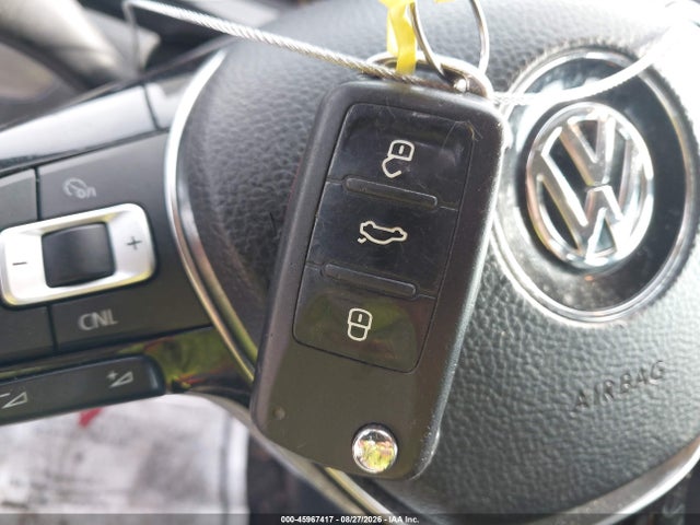 3VWLA7AJ9FM227796 Volkswagen Jetta 2.0l Tdi Se