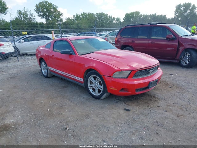45967440 :رقم المزاد ، 1ZVBP8AN3A5127954 vin ، 2010 Ford Mustang V6 مزاد بيع