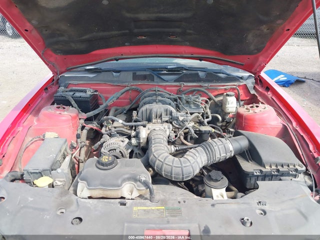 45967440 :رقم المزاد ، 1ZVBP8AN3A5127954 vin ، 2010 Ford Mustang V6 مزاد بيع