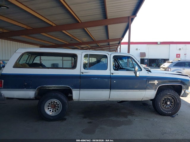 Продажа на аукционе авто 1985 Chevrolet Suburban K2, vin: 1GCGK26M8FF128670, номер лота: 45967442