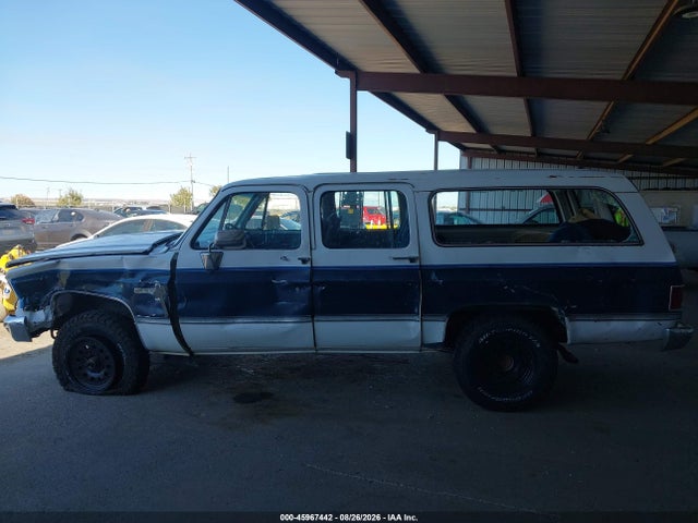 Продажа на аукционе авто 1985 Chevrolet Suburban K2, vin: 1GCGK26M8FF128670, номер лота: 45967442