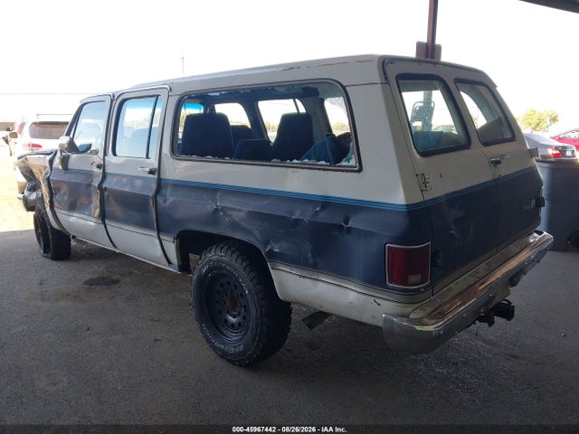 Продажа на аукционе авто 1985 Chevrolet Suburban K2, vin: 1GCGK26M8FF128670, номер лота: 45967442