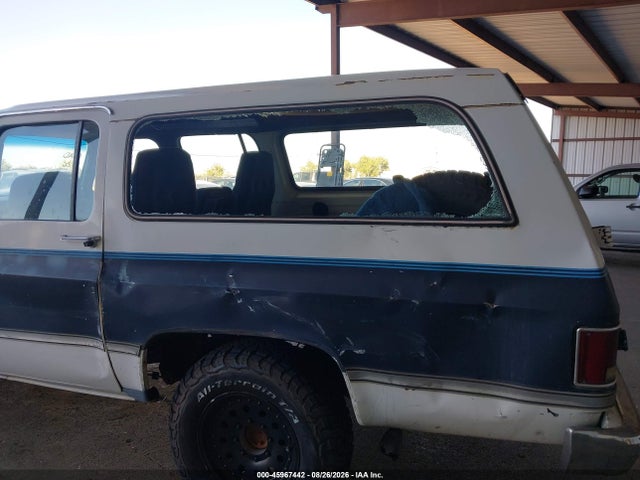 Продажа на аукционе авто 1985 Chevrolet Suburban K2, vin: 1GCGK26M8FF128670, номер лота: 45967442