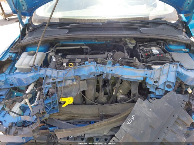 45967445 :رقم المزاد ، 1FADP3F24FL271132 vin ، 2015 Ford Focus Se مزاد بيع