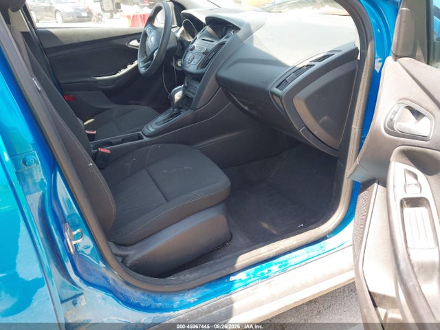 45967445 :رقم المزاد ، 1FADP3F24FL271132 vin ، 2015 Ford Focus Se مزاد بيع