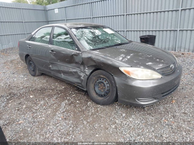 45967451 :رقم المزاد ، 4T1BE32K94U877896 vin ، 2004 Toyota Camry Le/xle/se مزاد بيع