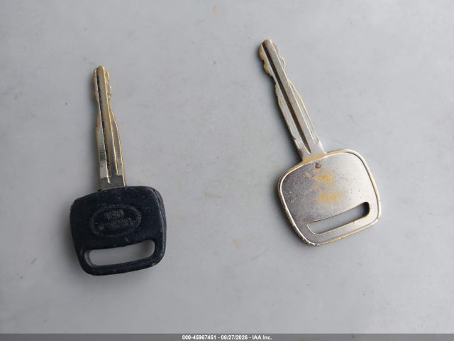 45967451 :رقم المزاد ، 4T1BE32K94U877896 vin ، 2004 Toyota Camry Le/xle/se مزاد بيع