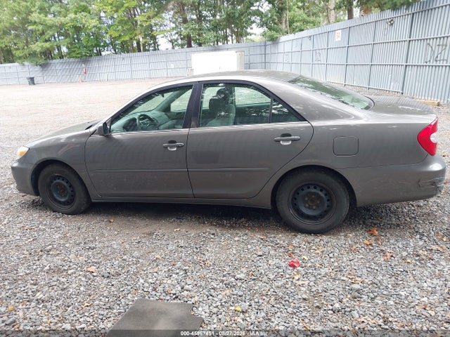 45967451 :رقم المزاد ، 4T1BE32K94U877896 vin ، 2004 Toyota Camry Le/xle/se مزاد بيع