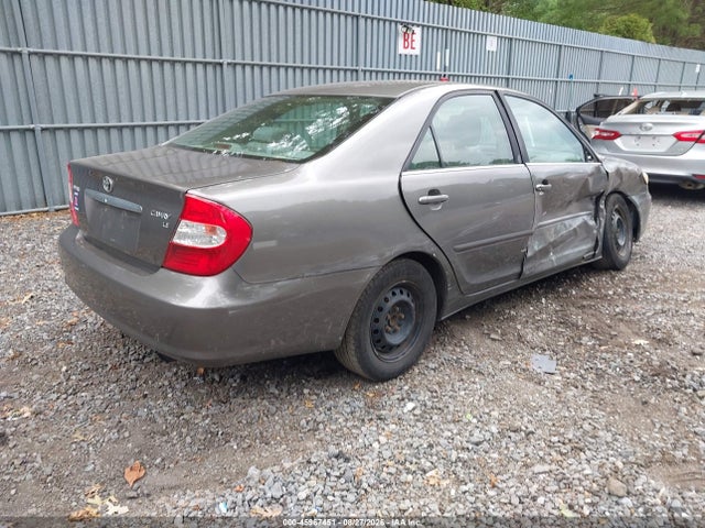 45967451 :رقم المزاد ، 4T1BE32K94U877896 vin ، 2004 Toyota Camry Le/xle/se مزاد بيع