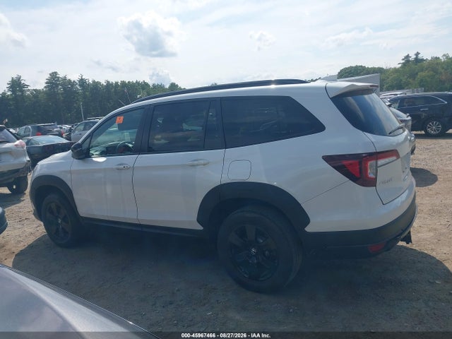 2022 Honda Pilot Awd Trailsport მანქანა იყიდება აუქციონზე, vin: 5FNYF6H86NB104855, აუქციონის ნომერი: 45967466