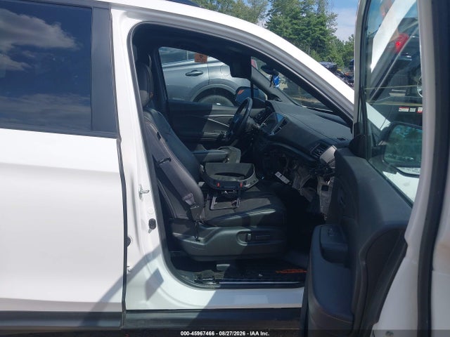 2022 Honda Pilot Awd Trailsport მანქანა იყიდება აუქციონზე, vin: 5FNYF6H86NB104855, აუქციონის ნომერი: 45967466