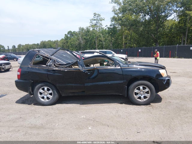 45967489 :رقم المزاد ، JTEGP21A050073787 vin ، 2005 Toyota Highlander V6 مزاد بيع