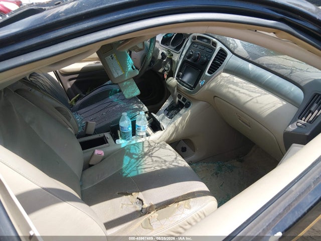 45967489 :رقم المزاد ، JTEGP21A050073787 vin ، 2005 Toyota Highlander V6 مزاد بيع