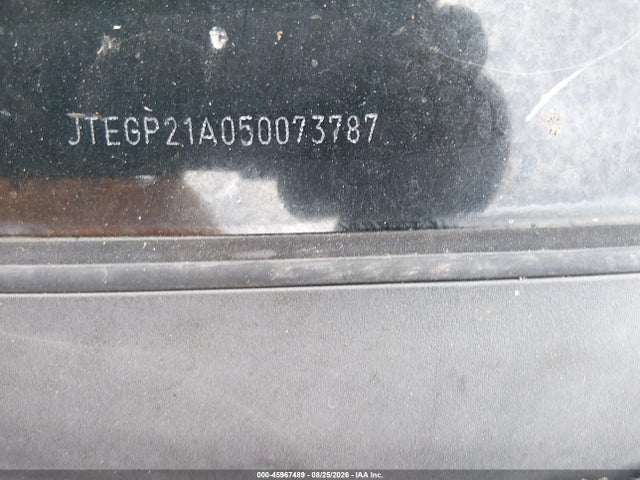 45967489 :رقم المزاد ، JTEGP21A050073787 vin ، 2005 Toyota Highlander V6 مزاد بيع